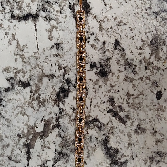 Goldtone Bracelet with Rhinestones - Picture 3 of 6